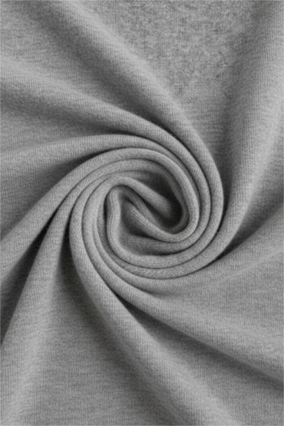 بلوز تريكو تقيل قصة عادية بياخة مستديرة من مزيج الصوف