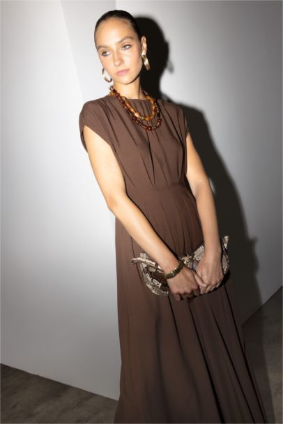 Bisiklet Yaka Keten Karışımlı Kısa Kollu Maxi Elbise