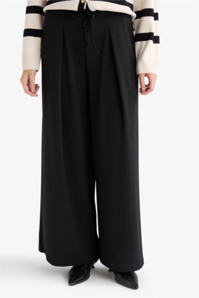 Wide Leg Crepe Trousers