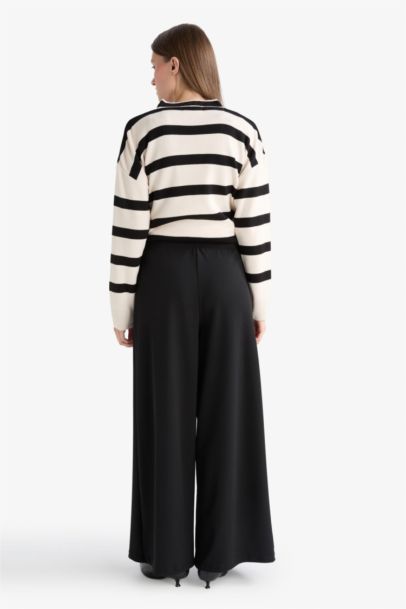 Wide Leg Crepe Trousers