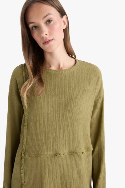 Relax Fit Crew Neck Crepe T-Shirt