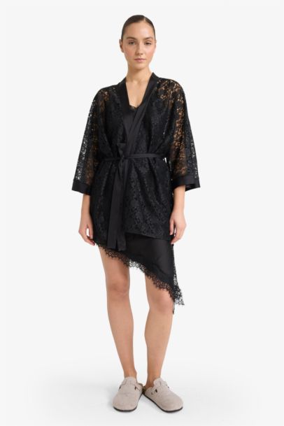 Regular Fit Wrap Neck Lace Half Sleeve Robe