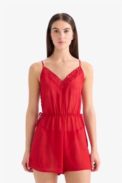Regular Fit V-Neck Chiffon Strappy Nightgown
