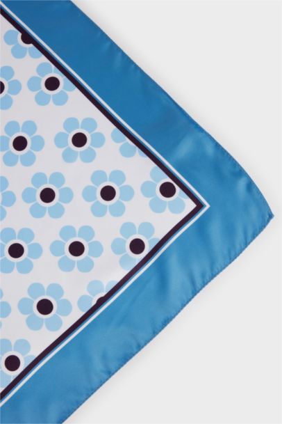 Foulard à motif pour femme