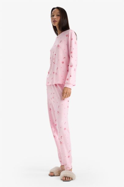 Regular Fit 2 piece Printed Pyjama Set