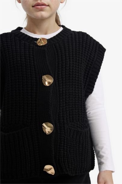 يلك صوف قصة عادية بياقة مستديرة