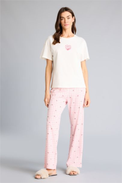 Pijama Takımı Regular Fit Baskılı Kısa Kollu Üst Desenli Uzun Alt