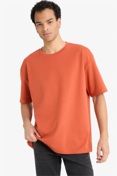 Oversize Fit Crew Neck Short Sleeve T-Shirt