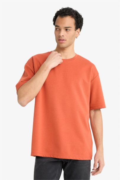 Oversize Fit Crew Neck Short Sleeve T-Shirt