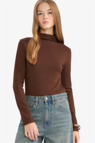 Half Turtleneck Bodysuit