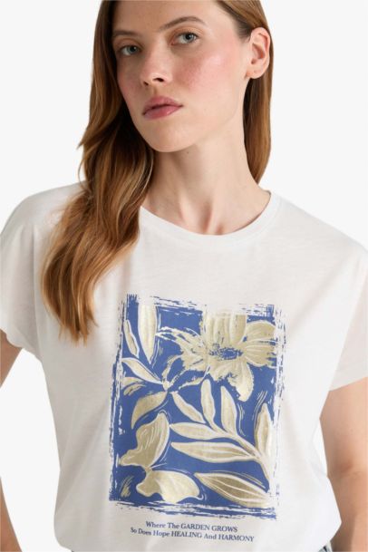 Crew Neck Floral Short Sleeve T-Shirt