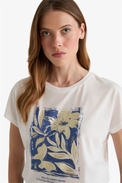 Crew Neck Floral Short Sleeve T-Shirt