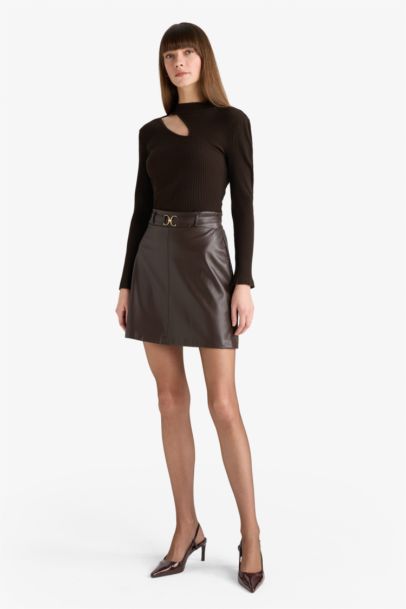 Mini Jupe en similicuir à taille normale Coupe trapèze