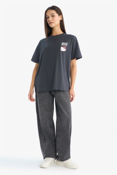 Woman Short Sleeve T-Shirt