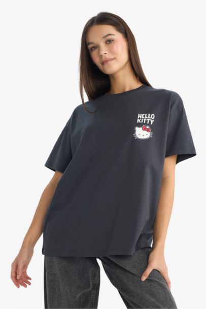 Woman Short Sleeve T-Shirt