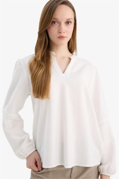 Блузка с длинным рукавом стандартного кроя из хлопка для женщин