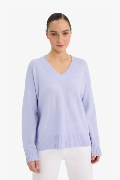 بلوز صوف اوفر سايز بياخة V