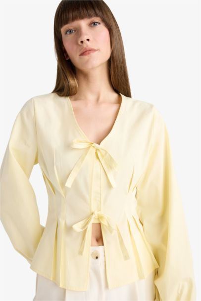 Fitted V-Neck Poplin Long Sleeve Blouse