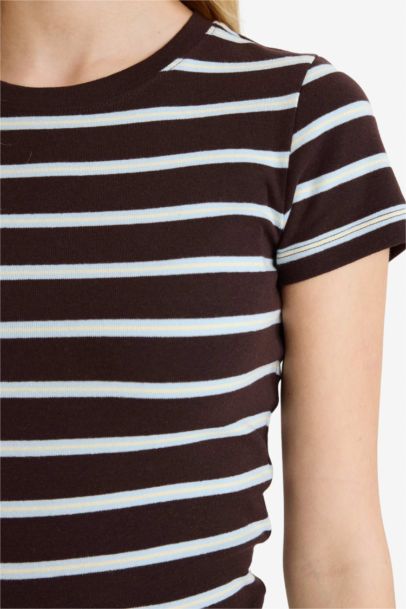 Fitted Short Sleeved Ribbed T-shirt