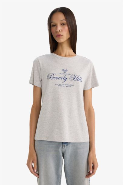 تيشيرت نص كم قصة عادية مطبوع برقبة مستديرة