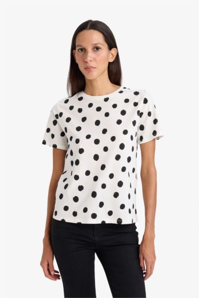 Трикотажная футболка в горошек Regular Fit с круглым вырезом и коротким рукавом