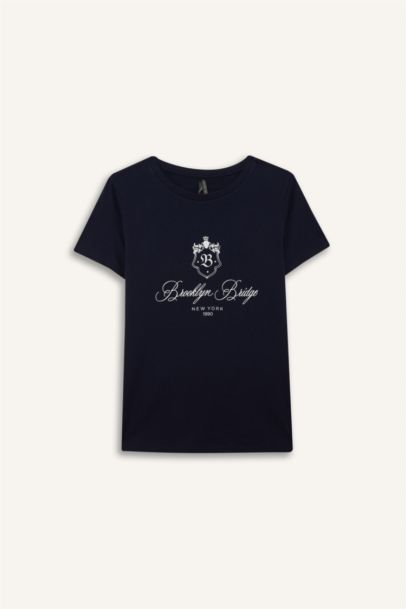 Woman Short Sleeve T-Shirt