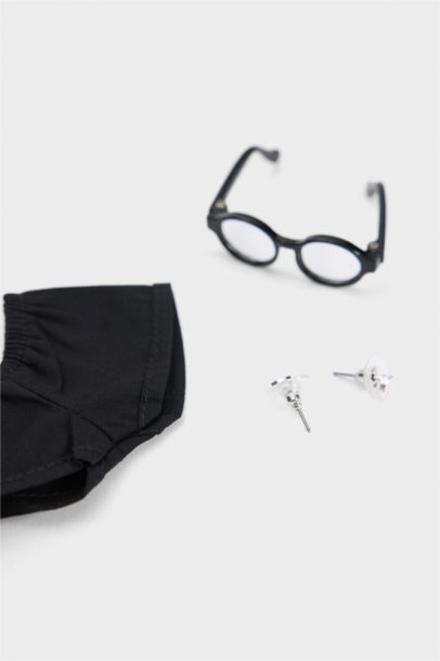 Kadın Siyah-Beyaz Detaylı Giydirilebilir Charm Anahtarlık Kostümü