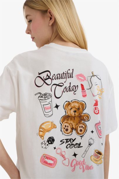 Oversize Fit Printed Short Sleeves T-shirt