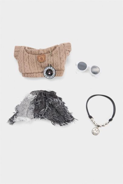 Kadın Kolye Detaylı Giydirilebilir Charm Anahtarlık Kostümü