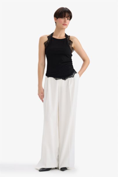 Blouse plissée à col halter Coupe slim