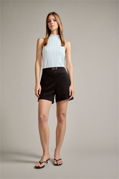 Suede Normal Waist Regular Hem Shorts