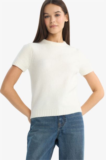 Slim Fit Crew Neck Pullover