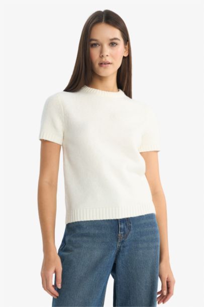 Slim Fit Crew Neck Pullover