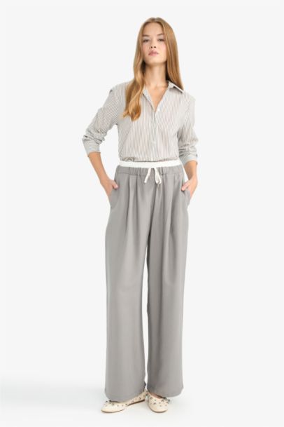 Baggy Fit Double Pocket Sensual Trousers