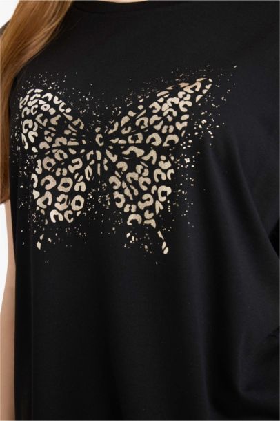 Crew Neck Butterfly Pattern Short Sleeve T-Shirt