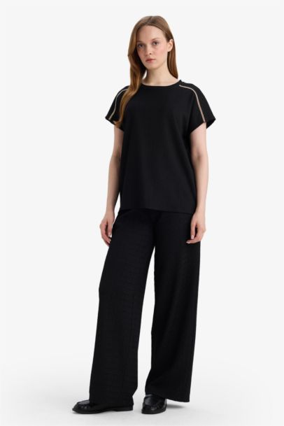 Straight Fit Straight Leg Crepe Trousers
