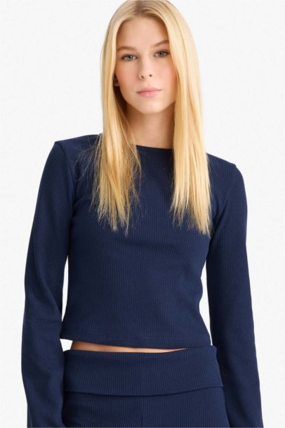 Fitted Crew Neck Ribbed Camisole Long Sleeve T-Shirt