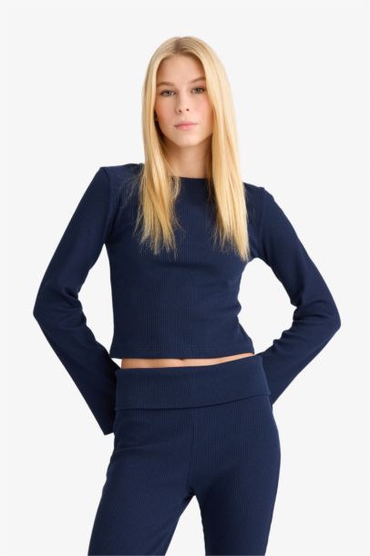 Fitted Crew Neck Ribbed Camisole Long Sleeve T-Shirt