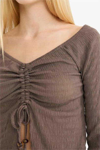 Long sleeves Front Tie Crinkled Blouse