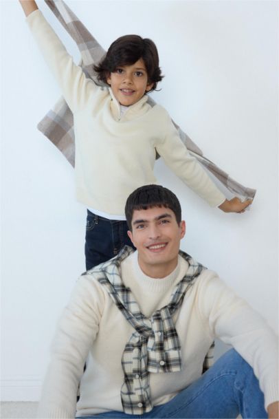 Yarım Fermuarlı Triko Kazak Erkek Çocuk