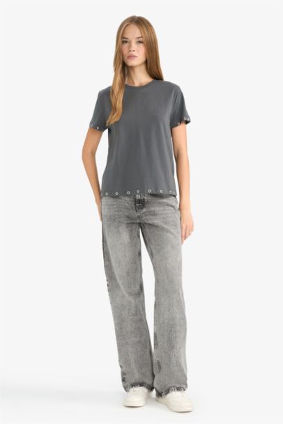 Loose Fit Crew Neck Short Sleeve T-Shirt