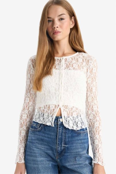 Slim Fit Crew Neck Lace Cardigan