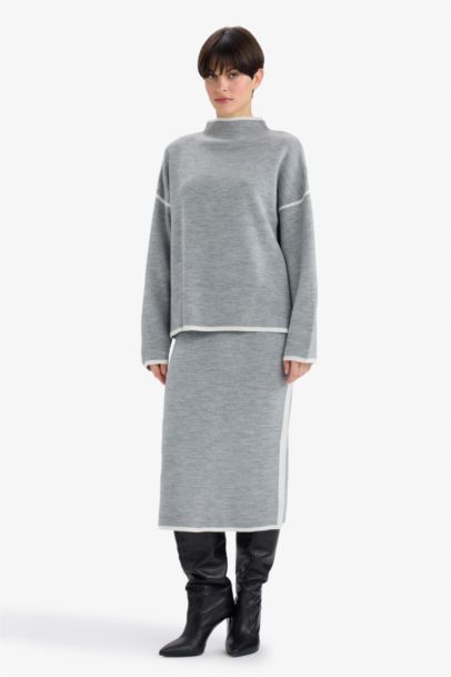 Jupe crayon mi-longue en maille