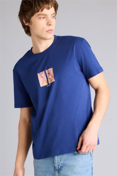 Man Short Sleeve T-Shirt
