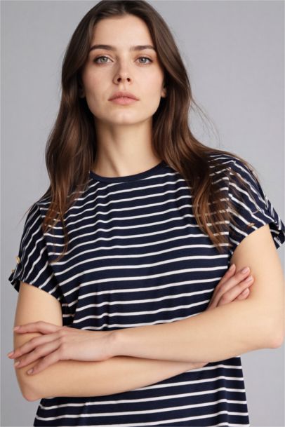 Woman Short Sleeve T-Shirt