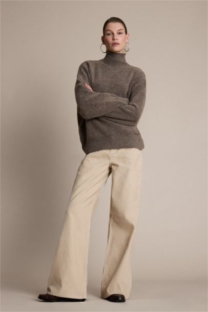 بنطلون مخمل قطيفة وايد ليج برجل واسع بجيب وخصر عالي