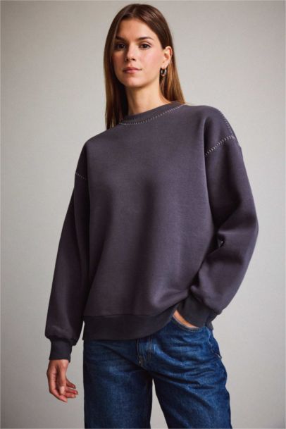 Long Sleeve Sweatshirt