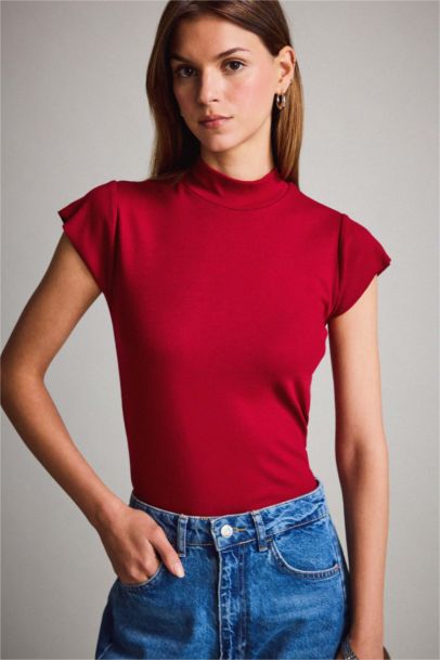 Woman Short Sleeve T-Shirt