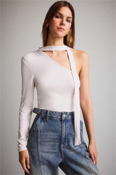 Woman Long Sleeve T-Shirt