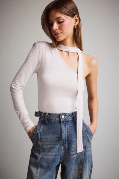 Woman Long Sleeve T-Shirt